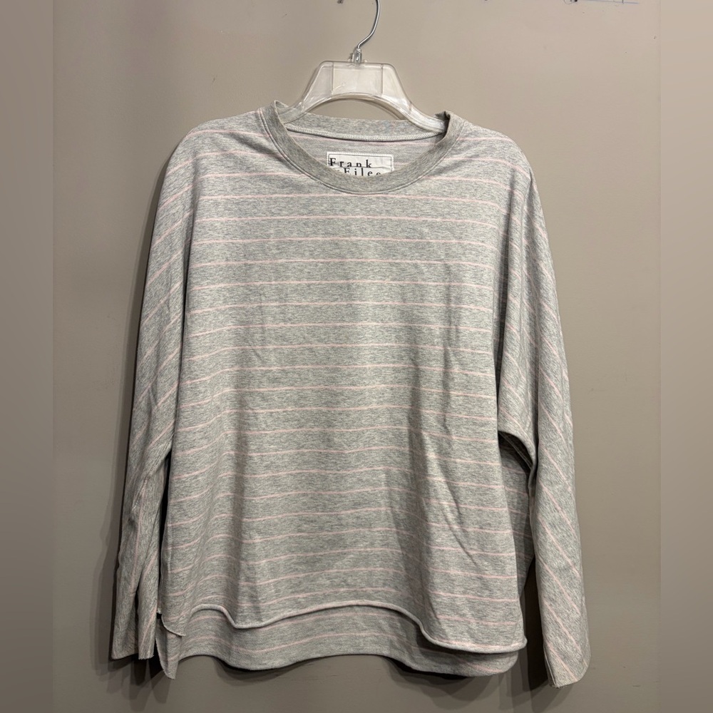 Frank & Eileen Tee Lab OverSized Continuous Sleeve Stripe Sweatshirt Size M